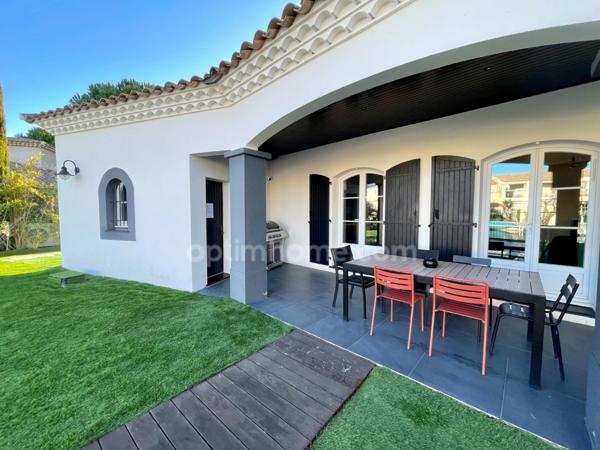 MARINA INDIVIDUELLE 5 PIÈCES 155 M2 AVEC PISCINE ET GARAGE AIGUES MORTES