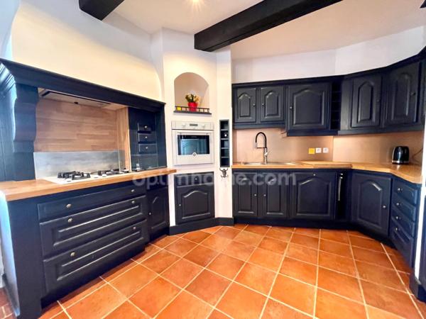 MARINA INDIVIDUELLE 5 PIÈCES 155 M2 AVEC PISCINE ET GARAGE AIGUES MORTES