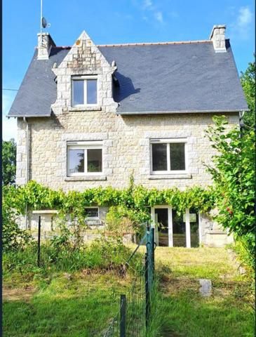 Maison à Dinan, 22100 - 10 pièces 252m²