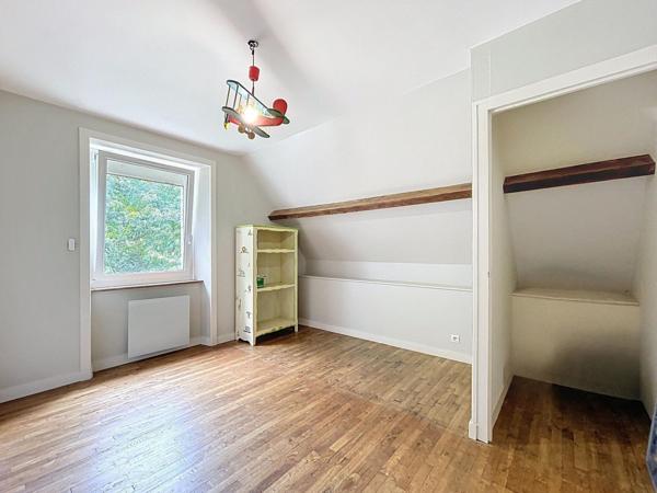 Maison à Dinan, 22100 - 10 pièces 252m²