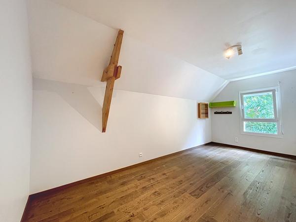 Maison à Dinan, 22100 - 10 pièces 252m²