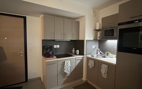 Appartement à louer    1 pièce • 34,47 m2 Nîmes