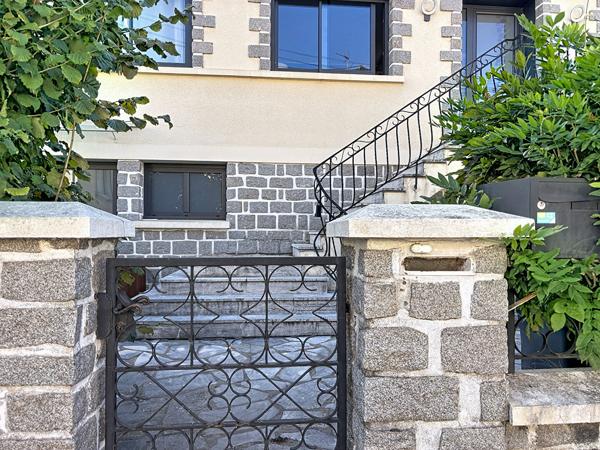 Maison Angers rénovée de 170 m2 avec studio indépendant