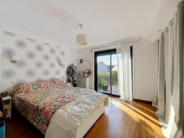 Maison Angers rénovée de 170 m2 avec studio indépendant