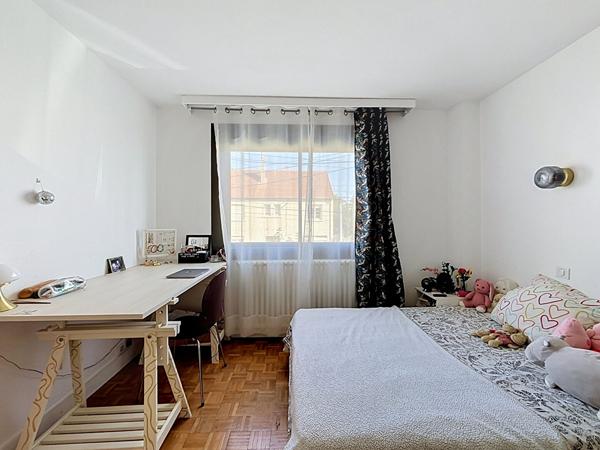 Maison Angers rénovée de 170 m2 avec studio indépendant
