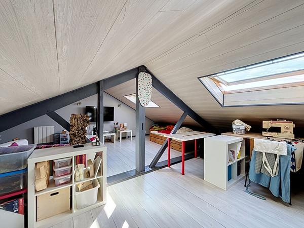 Maison Angers rénovée de 170 m2 avec studio indépendant