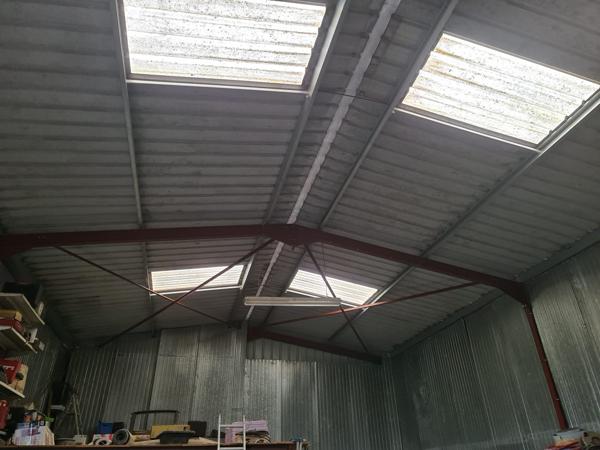 MAISON + HANGAR ATELIER de 130 m²