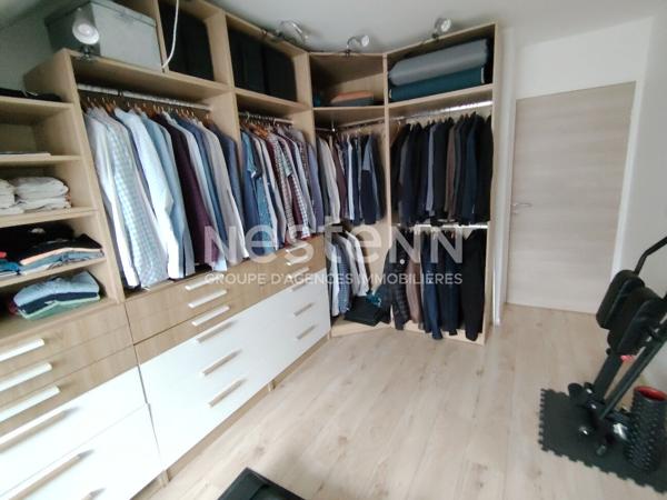 A VENDRE MONTIGNY LE BX LE VILLAGE GRAND 3 PIECES DE 82M² EN DERNIER ETAGE AVEC ASCENSEUR