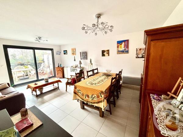 Appartement F3 à vendre  3 pièces - 74,65 m2 CLAYE SOUILLY - 77