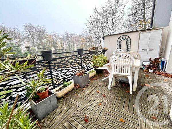 Appartement F3 à vendre  3 pièces - 74,65 m2 CLAYE SOUILLY - 77