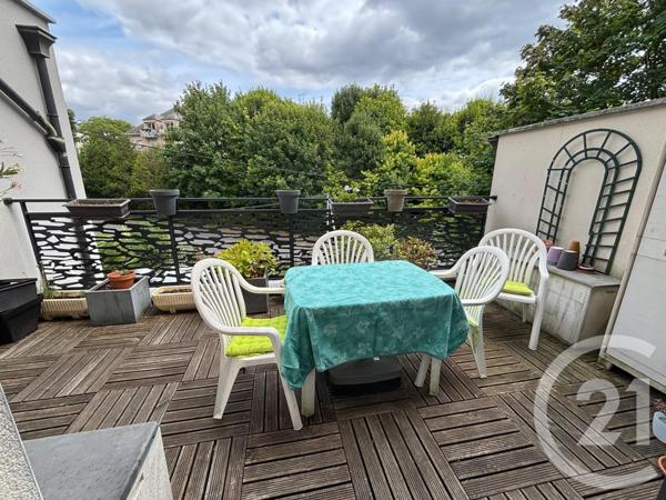 Appartement F3 à vendre  3 pièces - 74,65 m2 CLAYE SOUILLY - 77