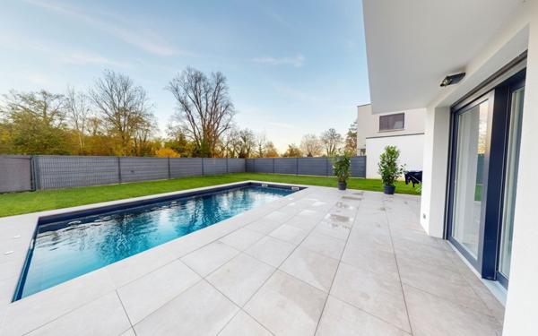 Maison à vendre    5 pièces • 130 m2 Hangenbieten