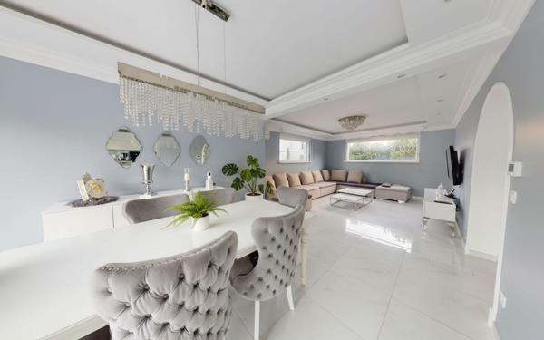 Maison à vendre    5 pièces • 130 m2 Hangenbieten