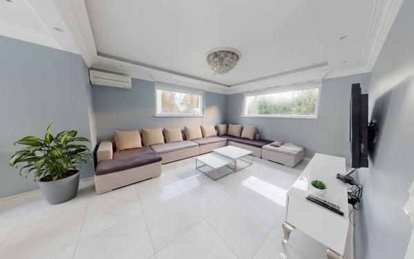 Maison à vendre    5 pièces • 130 m2 Hangenbieten