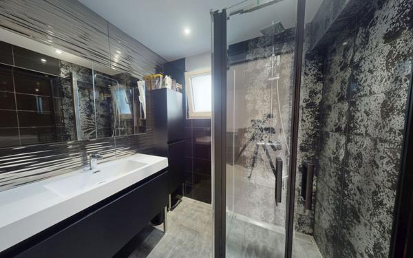 Maison à vendre    5 pièces • 130 m2 Hangenbieten