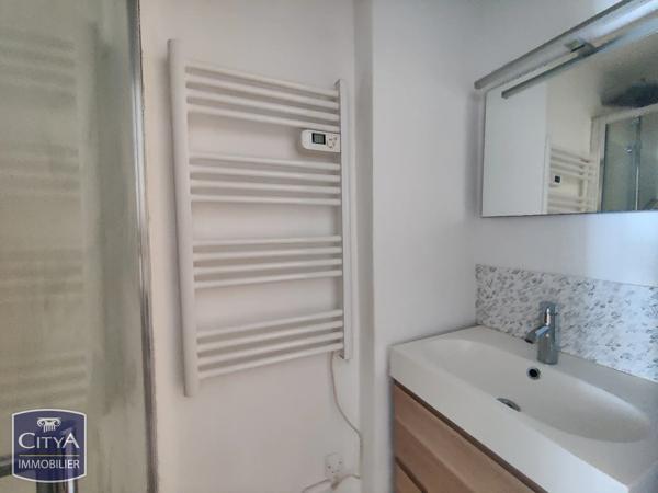 Appartement à vendre 2 pièces 27.9m² Nîmes (30000)