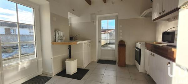 Maison à vendre 3 pièces 55 m² Saint-Jean-d'Angély