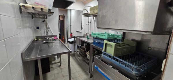 Restaurant RN7 Villeneuve-Loubet 230 m2 plus 70 m2 Terrasse