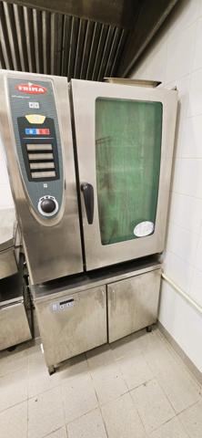 Restaurant RN7 Villeneuve-Loubet 230 m2 plus 70 m2 Terrasse