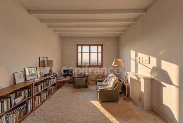 Maison à vendre 5 pièces PERON (01)