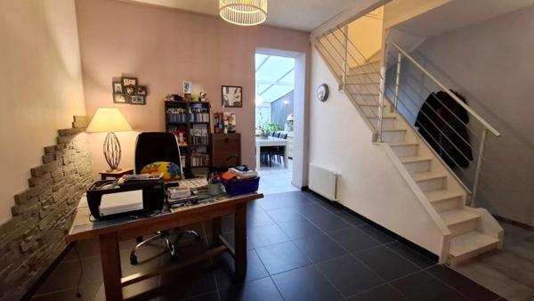 Dpt Aisne (02), à vendre SAINT QUENTIN, Quartier Remicourt,  Maison P6  - Terrain de 245m2
