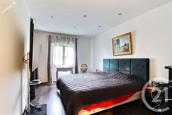 Maison à vendre  8 pièces - 172 m2 LA FERTE SOUS JOUARRE - 77