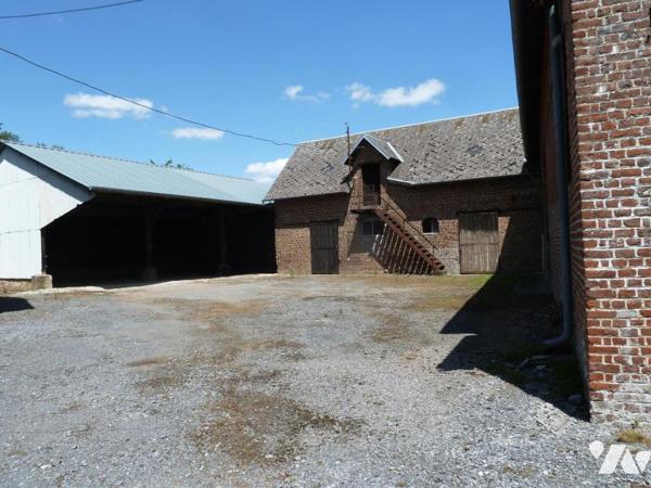 Ancien corps de ferme à vendre à LE RONSSOY