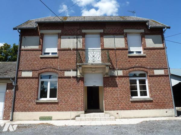Ancien corps de ferme à vendre à LE RONSSOY