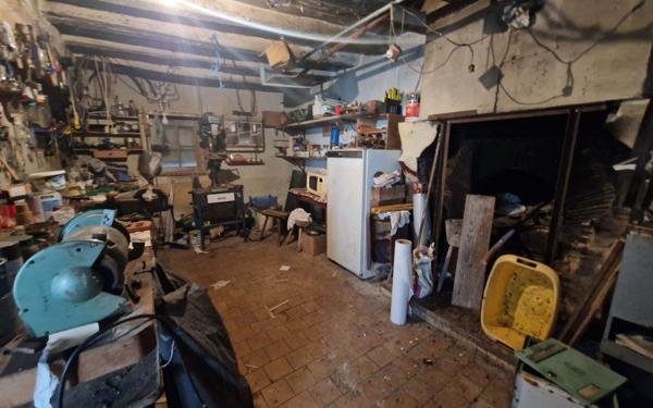 Maison à vendre    3 pièces •  Châteauvieux