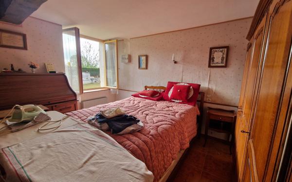 Maison à vendre    3 pièces •  Châteauvieux