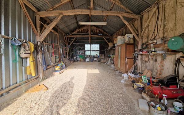 Maison à vendre    3 pièces •  Châteauvieux