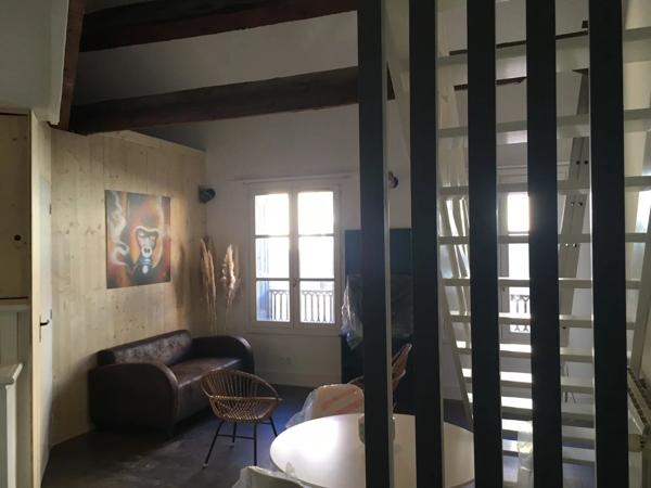 Vente                                                      Immeuble
                        
                     21 pièces                      375 m2                     à Perpignan