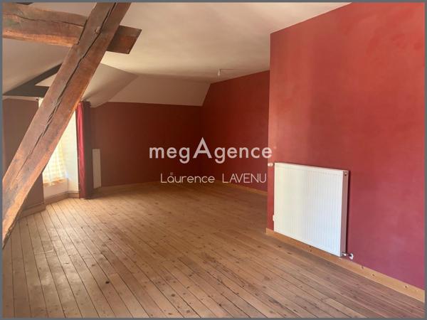 Appartement à ARGENTON-SUR-CREUSE, 36200 - 8 pièces 302m²