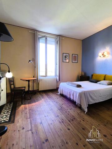 Exclusivité - Maison Meublée T8 en bord de Dordogne