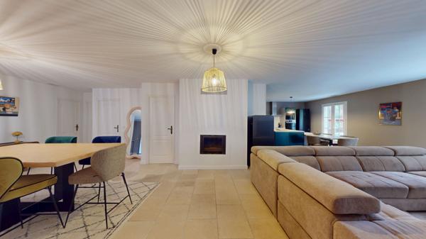 AINTZIRA Les volumes d'une maison, la simplicité d'un appartement