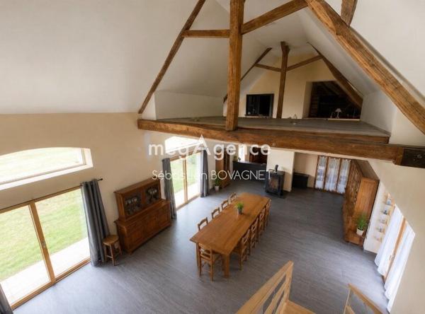 Maison à Beaumont-sur-Sarthe, 72170 - 10 pièces 250m²