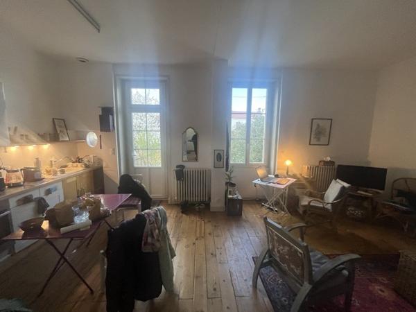 Maison 108 500 € Saint-Jean-d'Angély 2 p 53 m² DPE F