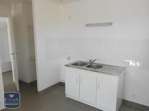 Appartement à louer 2 pièces 59.08m² Angers (49000)
