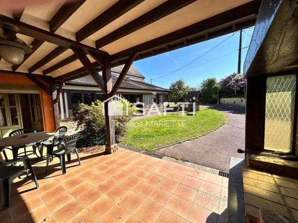 Maison de charme, 4 chambres 3 sdb 2 salons