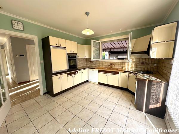 MAISON 95M2 - SOUS SOL 93M2 - 4 CHAMBRES - TERRAIN -