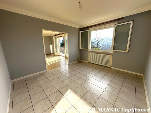 MAISON 95M2 - SOUS SOL 93M2 - 4 CHAMBRES - TERRAIN -