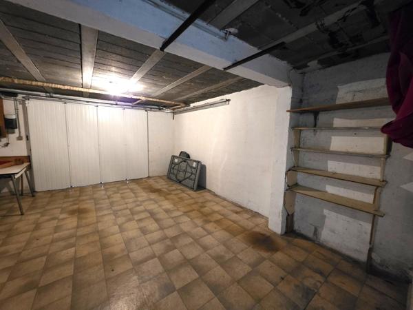 Maison de centre ville, terrain ,  4 chambres , garage et grenier aménageable