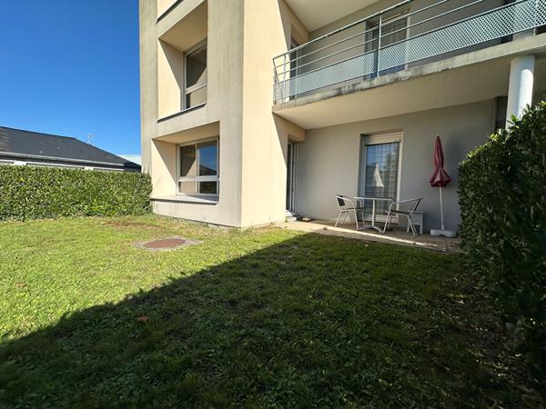 Appartement à vendre à Vannes T2 avec terrasse, jardin et place de parking !