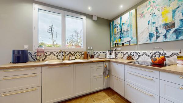 Maison avec studio indépendant