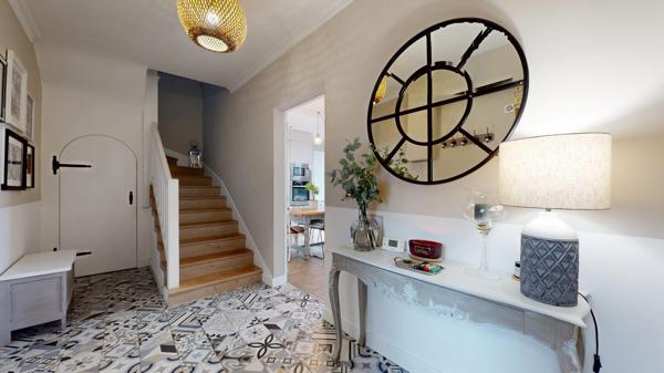 Maison avec studio indépendant