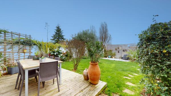 Maison avec studio indépendant