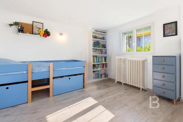 Maison individuelle 4 pièces à vendre au Cannet Mairie avec jardin, terrasse et balcon