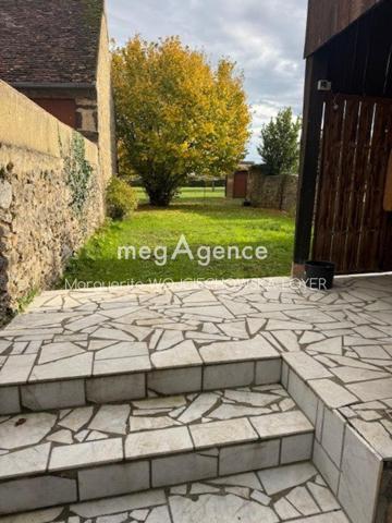 Maison à Fresnay-sur-Sarthe, 72130 - 1 pièce 36m²