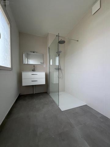 Appartement à louer à Bourg-en-Bresse dans l'Ain (01000), ref : T4Horizon   
St Nicolas