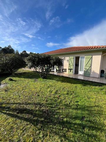 Maison 5 pièces 104 m² LE BARP - 33114